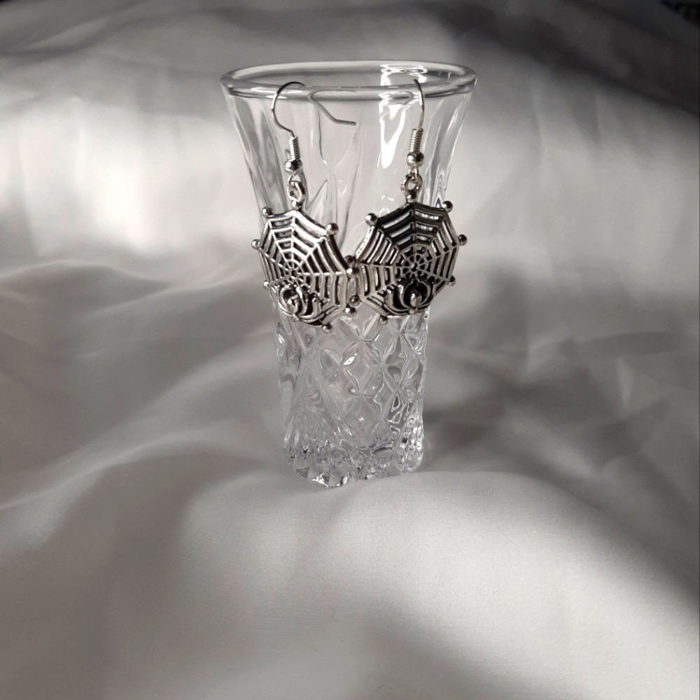 Silver Spider Web Earrings.
